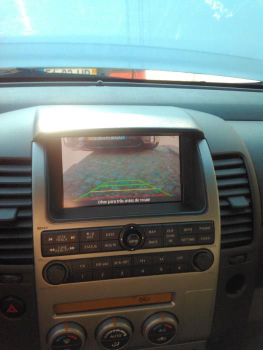 Nissan Navara D40. Camara Traseira Navara marcha-atrás - Camera Navara