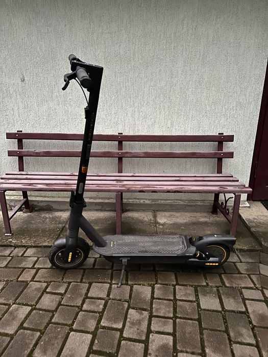 самокат ninebot g2max