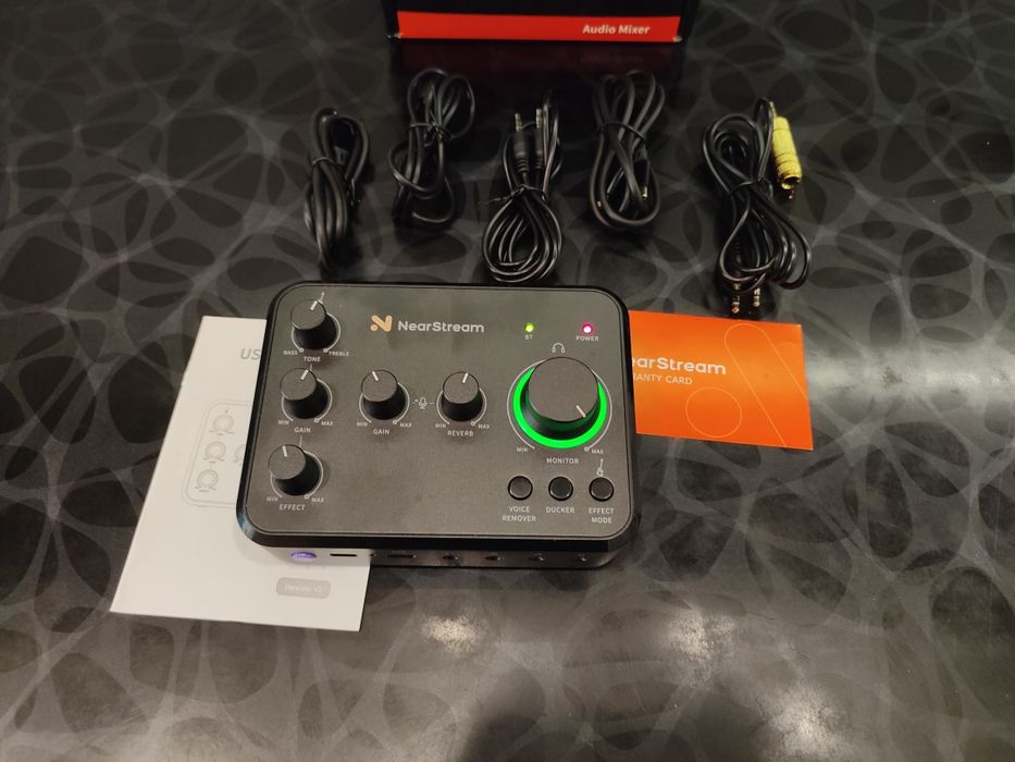 Аудіоінтерфейс NearStream AMIX20B: Мікшер для Стрімів, XLR, 48V, Bluetooth + Акумулятор! ТОП для Подкастів та Гітари, відеозахват capture card