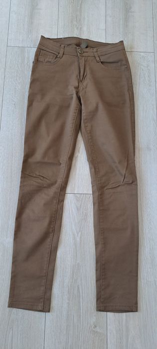 Spodnie damskie.