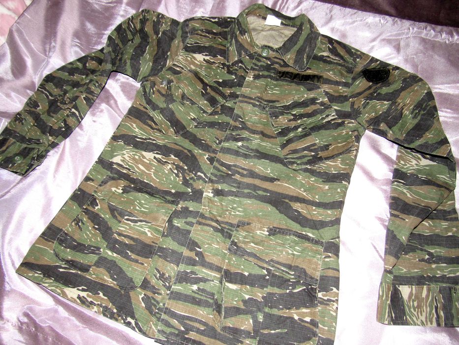 Китель Tiger Stripe (Тигровый камуфляж) Вьетнам, MFH с нашивками