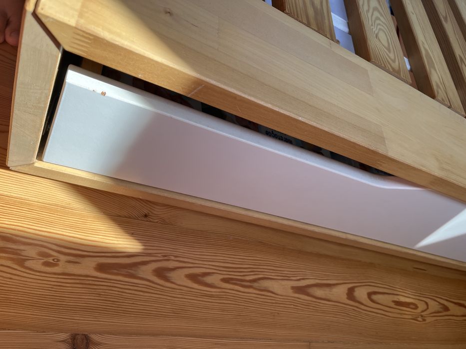 Selling IKEA double bed with 4 drawers and slatted base, mattress not included!64284097041538122