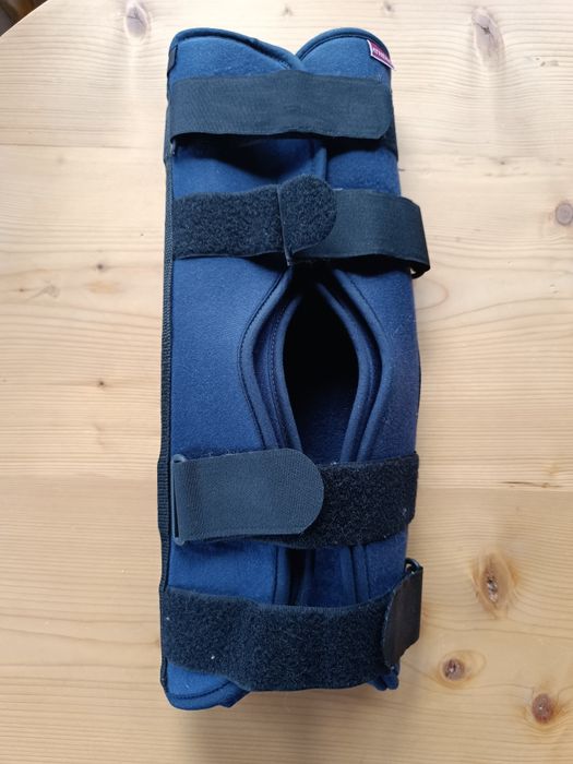 Orteza na goleń i udo L