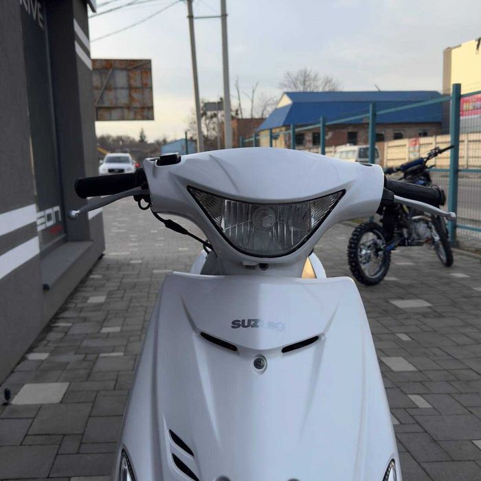 Б/у скутер Suzuki Address V125S, 10 к.с. інжектор, двомісний, доставка