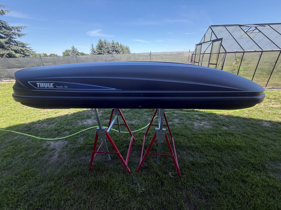 Box dzchowy  thule pacyfic 700