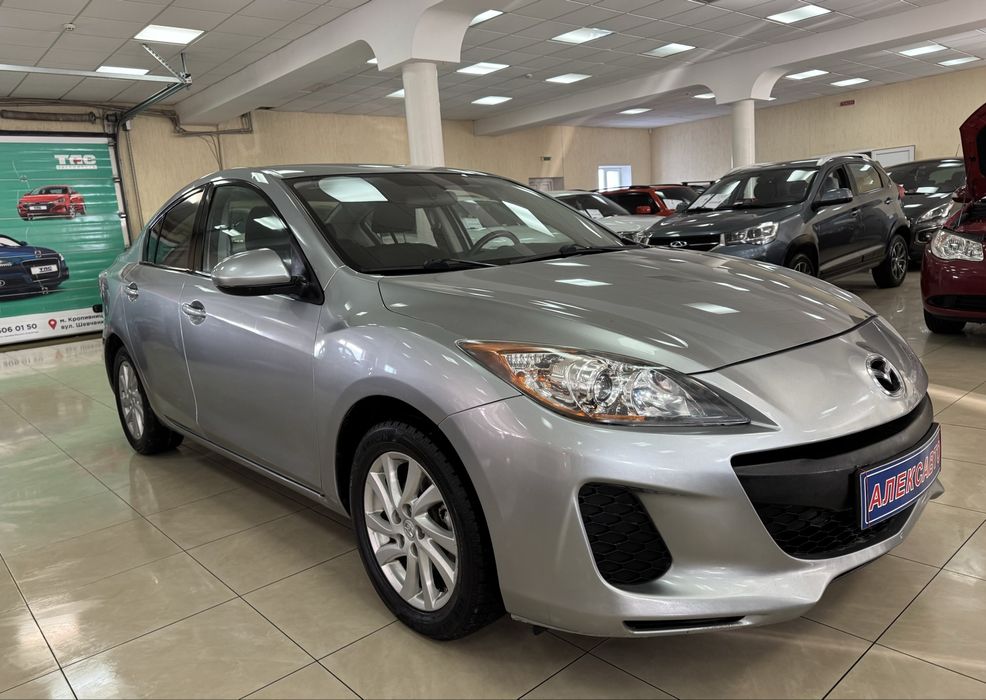 Mazda 3 Sedan 2.0i 16V 5АКПП 2012 р.в. (150 к.с.)