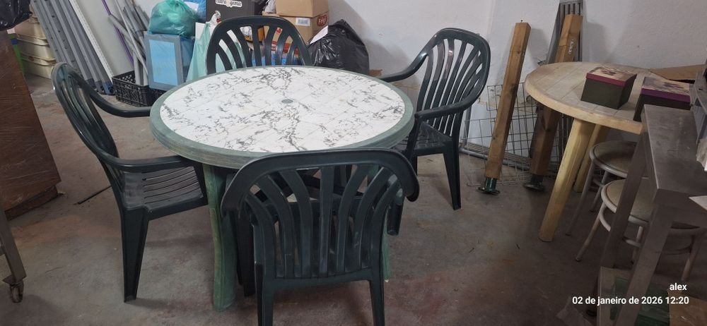 Mesa de jardim 4 cad
