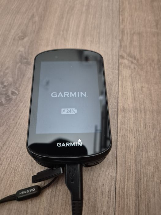 Garmin Edge 830, 100% sprawny, bateria ok,  + gratis czujnik, etui