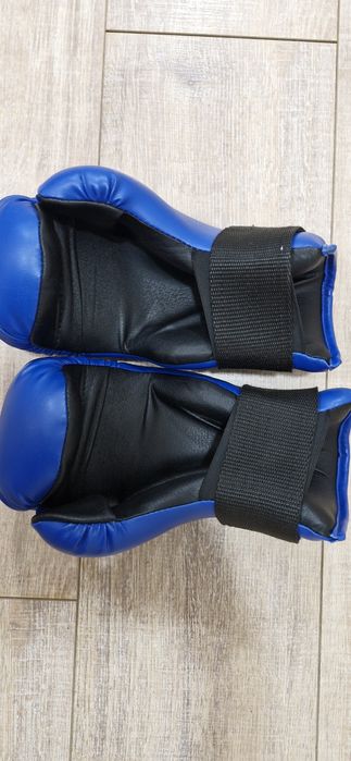 Перчатки для тейквандо