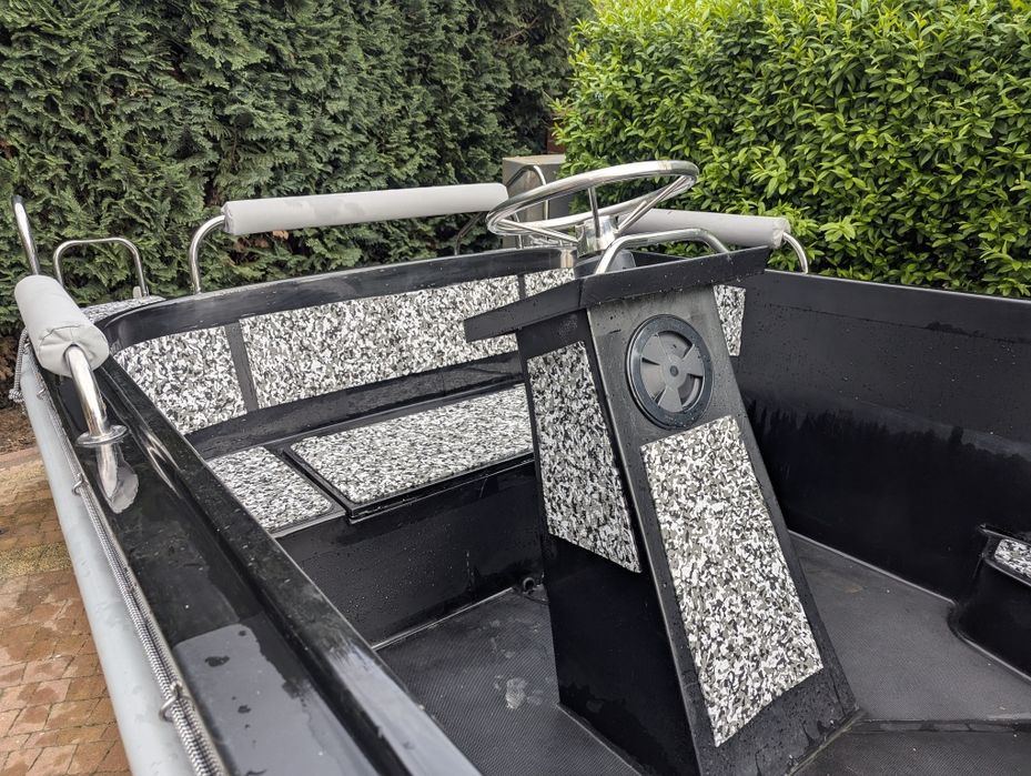 Łódź motorowa, łódka