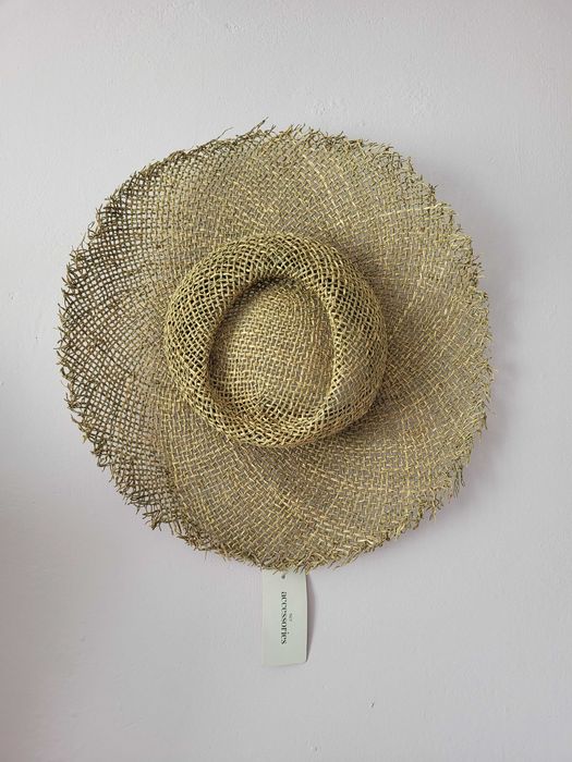 Słomiany beżowy kapelusz ażurowy pleciony naturalny