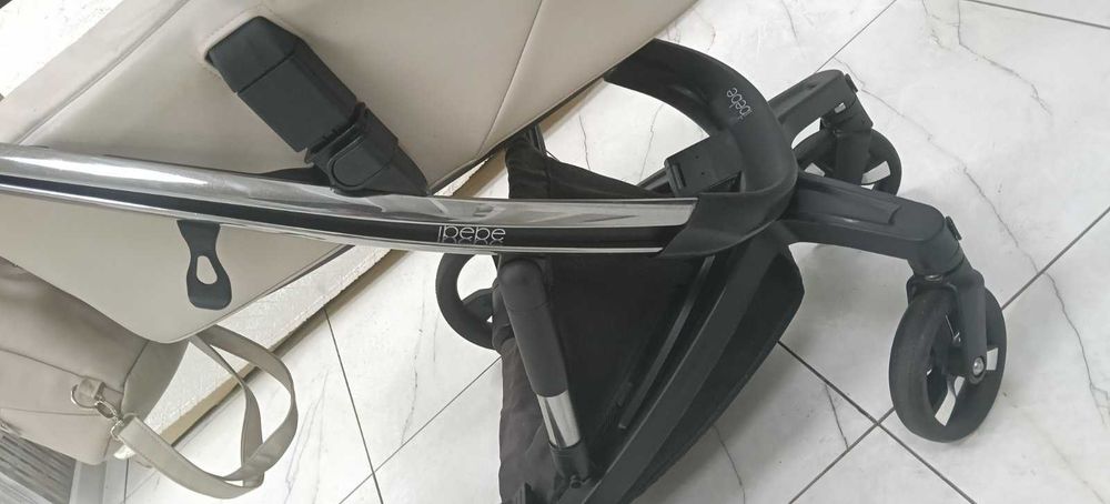 Продам коляску Ibebe