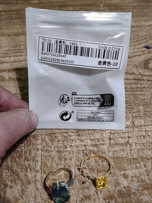 Pierścionki sztuczna biżuteria 6