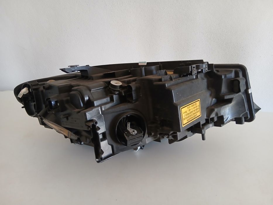 Farol Laser BMW G20 G21 2020