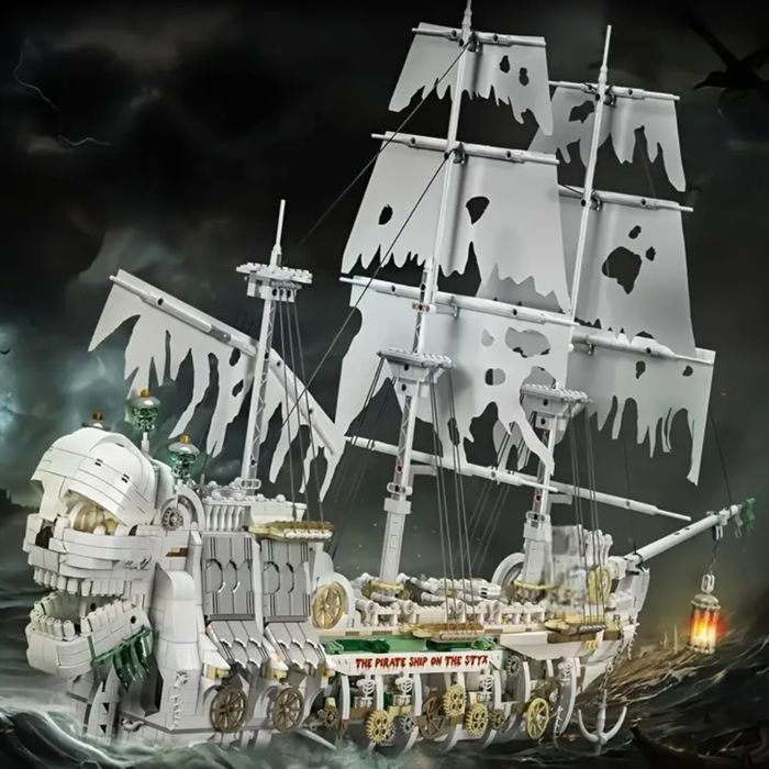 Конструктор пиратский корабль "Немая Мария" 3769 деталей