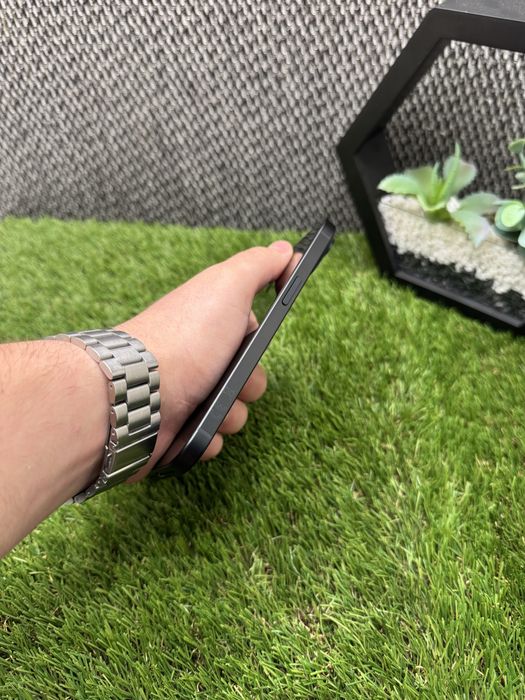 iPhone 15 128Gb АКБ 100% Black Айфон 15 128Гб чёрный идеал