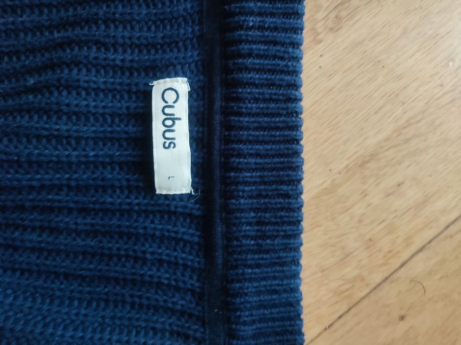 Sweter rozpinany kardigan Qubus