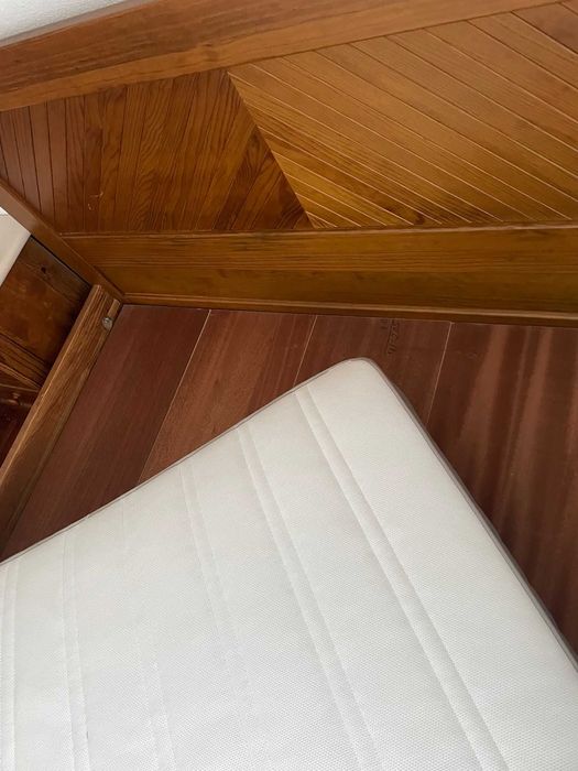 Cama de casal + cabeceiras