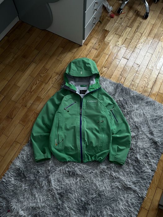 Peak Performance R&D Gore Tex Jacket