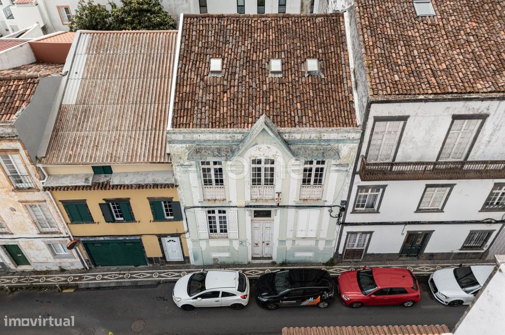 Prédio para Reabilitação no Centro Histórico de Ponta Delgada