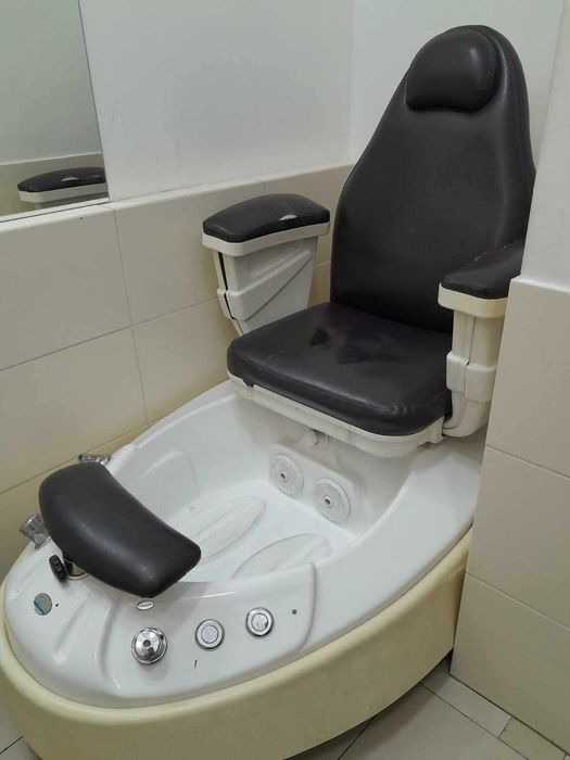 Fotel pedicure z misą