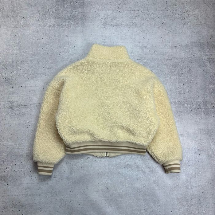 Женская куртка бомбер шерпа теди Karl Kani размер XS