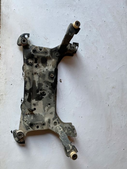 sanki zawieszenia przednie 2.0tdci ford kuga ii mk2 12-