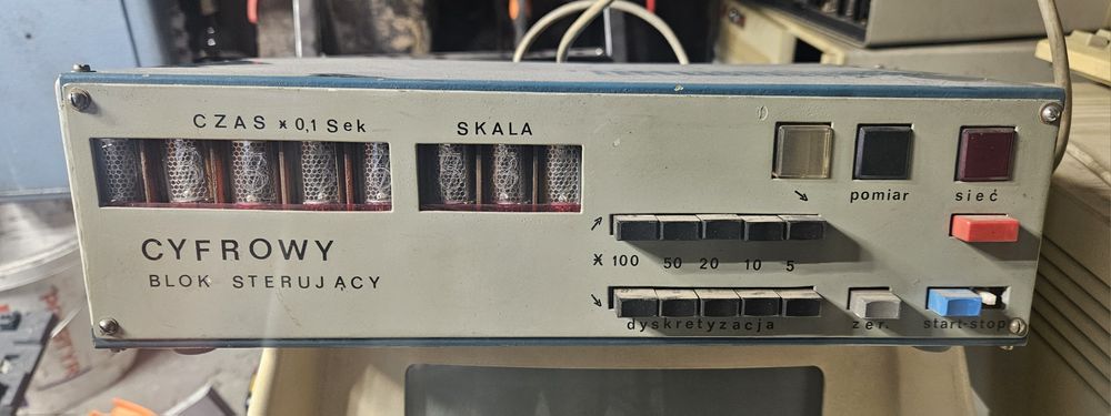 Cyfrowy blok sterujacy lampy nixie oddzysk