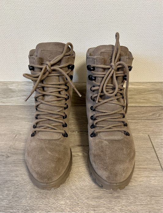 Ботинки Ecco Modtray Hydromax 37 черевики замшеві бежеві