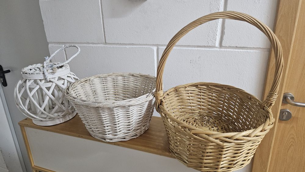 Conjunto de Decoração Rústica - Cestas de Vime e Lanterna