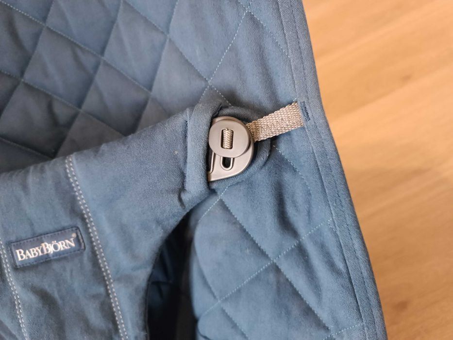 BABYBJORN - leżaczek BLISS [Granatowy]
