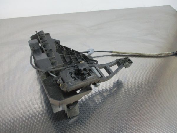 Fechadura / fecho porta frente esquerdo FORD Focus II (DA_)