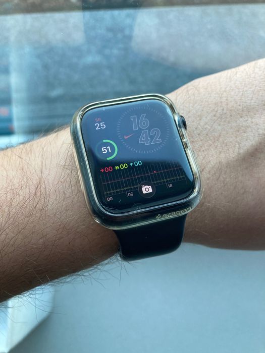 Apple Watch SE3 44 mm Cellular