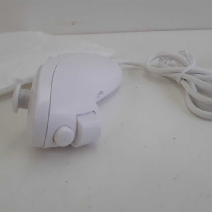 Comando Nunchuck Novo Branco p/ Nintendo Wii