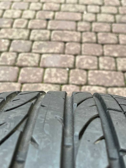 Opony Bridgestone Dueler H/P  215/65/17 99V  6mm
