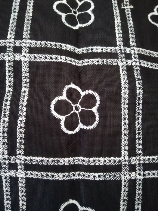 Tira de tecido, para aplicar renda.