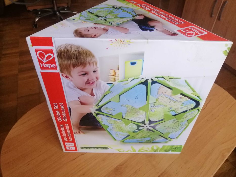 Конструктор 3-D Architetrix Globe Set  т.м. Hape, бамбук 4+