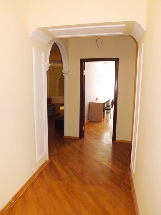 ЖК Чайки  улица Лобановского продам 3х кв. 120м2 метро Житомирская