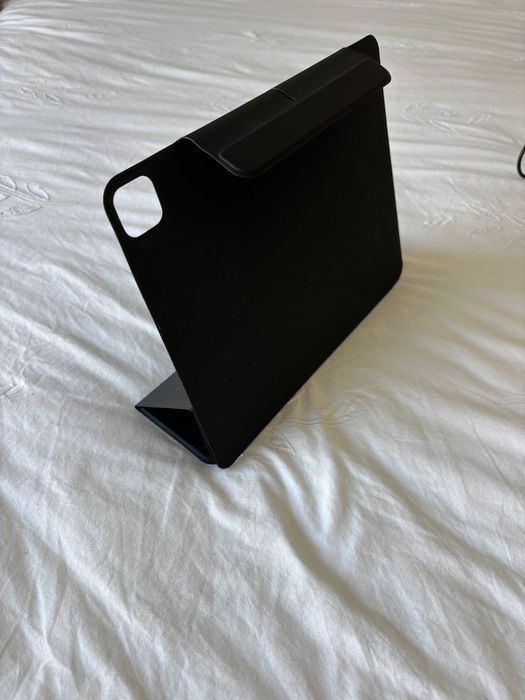 Capa ESR Rebound magnética iPad Pro 12,9” 2020, 2021, 2022