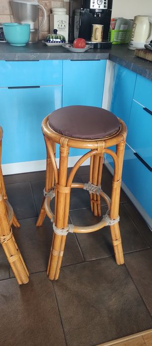 Sprzedam Bar Rattanowy + 2 hokery