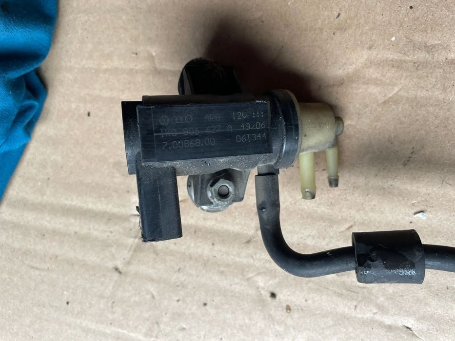 ZAWÓR PODCIŚNIENIA TURBINY  2.0 TDI VW TOURAN GOLF V AUDI A3 8P