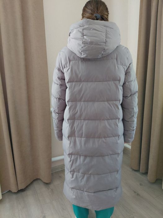 Пуховик зимовий жіночий 50-52р.