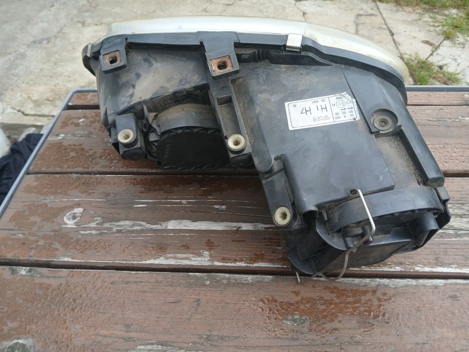 Używane lampy VW Turan