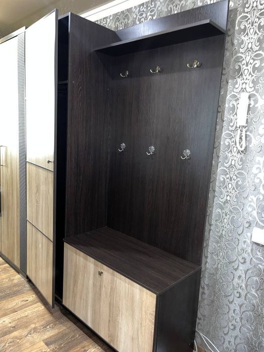 Прихожая  бу в отличном состоянии