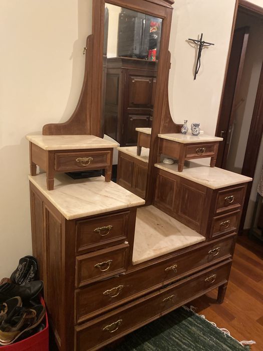 Quarto antigo mogno macico restaurado negociavel