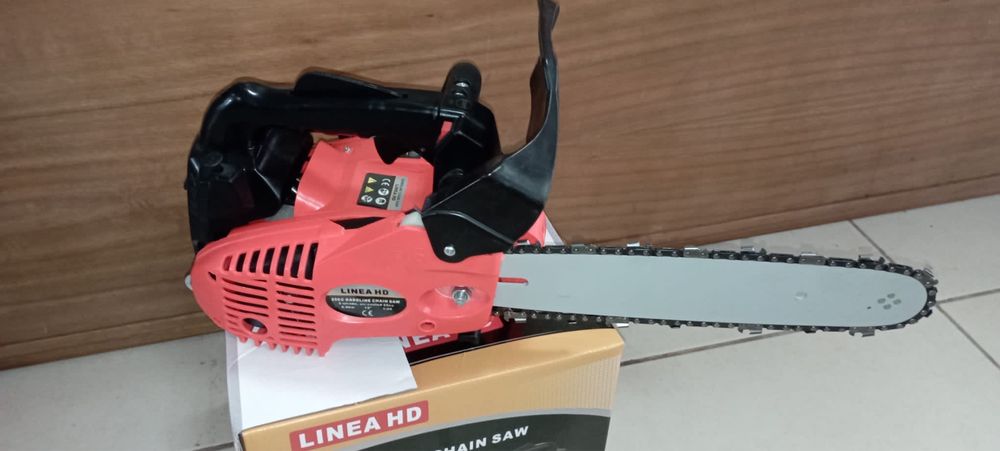 Promoção: Motoserra nova de 52 cilindrada , 3.2cv