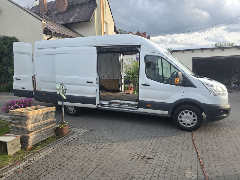 Ford Transit Bus
