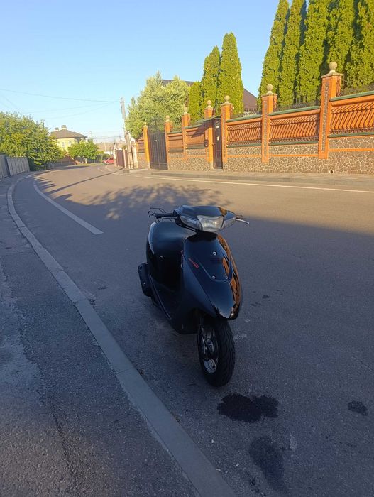 Мопед Сузукі лец 2 бабочка