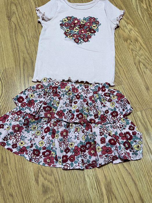 Літній костюм для дівчинки