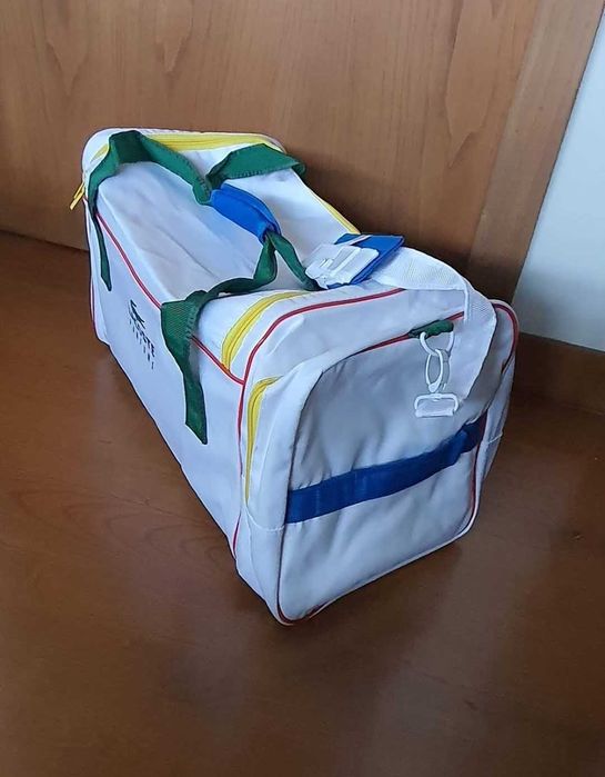 Vendo saco Lacoste novo e original
